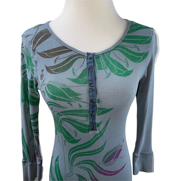 Anthropologie Language Blue Print Henley Long Cotton 3/4 Sleeve Knit Top T-shirt - Picture 4 of 10